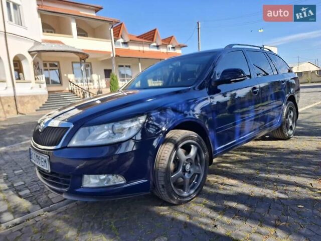 Синий Шкода Октавия, объемом двигателя 1.8 л и пробегом 230 тыс. км за 6000 $, фото 1 на Automoto.ua