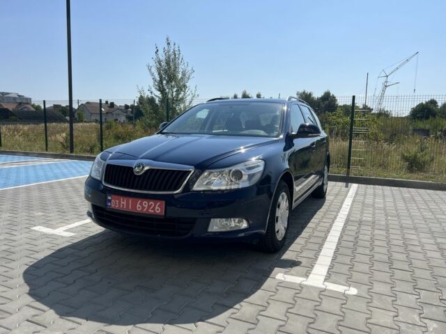 Синий Шкода Октавия, объемом двигателя 1.6 л и пробегом 225 тыс. км за 7400 $, фото 1 на Automoto.ua