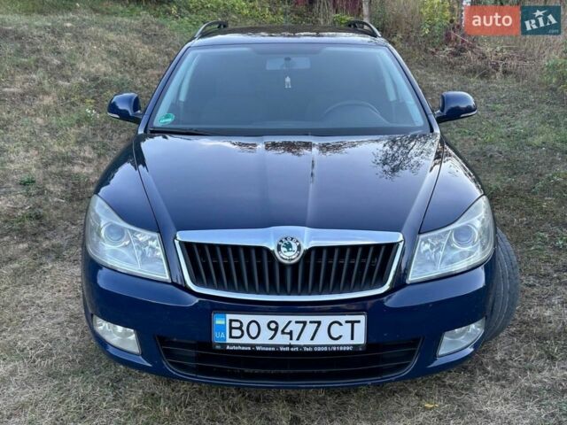 Синій Шкода Октавія, об'ємом двигуна 1.6 л та пробігом 235 тис. км за 8500 $, фото 1 на Automoto.ua
