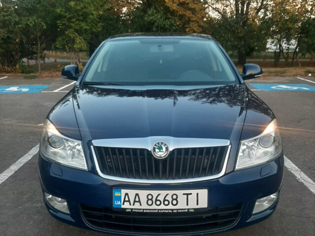 Синій Шкода Октавія, об'ємом двигуна 1.6 л та пробігом 278 тис. км за 8500 $, фото 1 на Automoto.ua