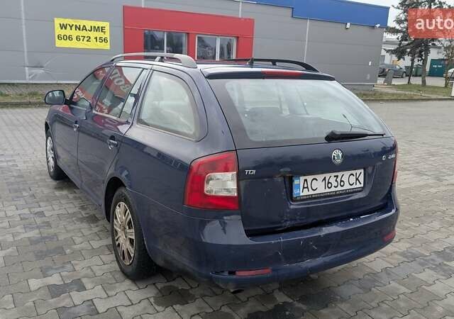 Синій Шкода Октавія, об'ємом двигуна 1.6 л та пробігом 429 тис. км за 7200 $, фото 1 на Automoto.ua