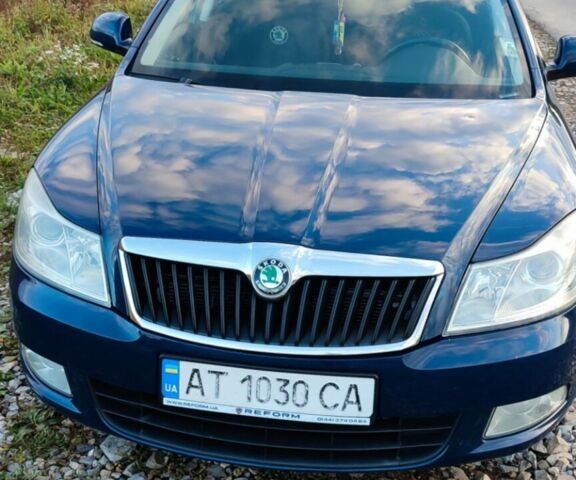 Синий Шкода Октавия, объемом двигателя 1.6 л и пробегом 268 тыс. км за 8999 $, фото 1 на Automoto.ua