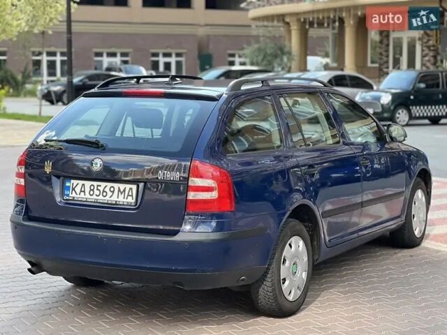 Шкода Октавия 2012 в Киеве на Automoto.ua Синий Шкода Октавия, объемом двигателя 1.6 л и пробегом 0 тыс. км за 5999 $, фото 1 на Automoto.ua