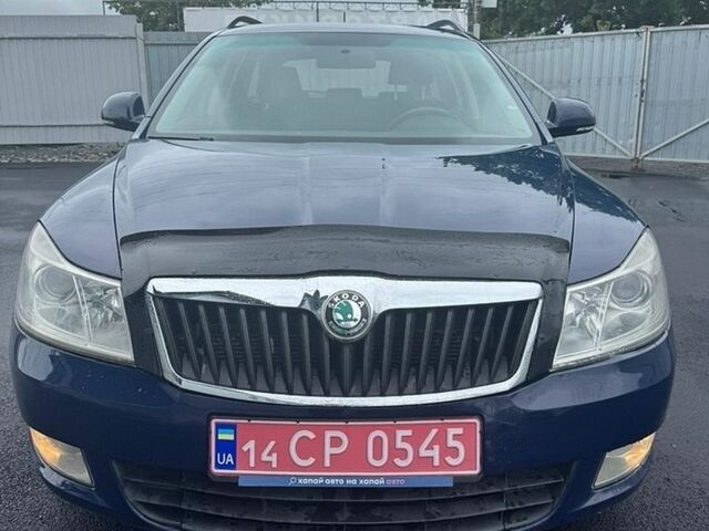 Синій Шкода Октавія, об'ємом двигуна 1.6 л та пробігом 220 тис. км за 5999 $, фото 1 на Automoto.ua