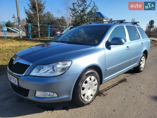 Синій Шкода Октавія, об'ємом двигуна 1.6 л та пробігом 340 тис. км за 8900 $, фото 1 на Automoto.ua