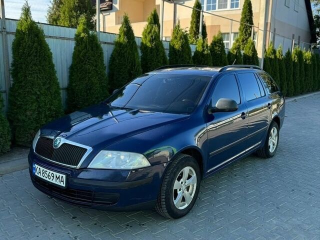 Синій Шкода Октавія, об'ємом двигуна 1.6 л та пробігом 297 тис. км за 4200 $, фото 1 на Automoto.ua
