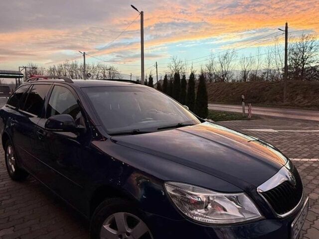 Синій Шкода Октавія, об'ємом двигуна 1.6 л та пробігом 320 тис. км за 7600 $, фото 1 на Automoto.ua