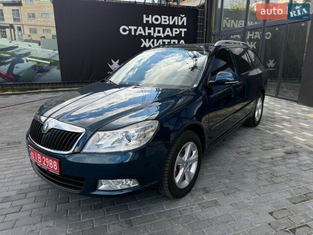 Синий Шкода Октавия, объемом двигателя 1.4 л и пробегом 173 тыс. км за 9000 $, фото 1 на Automoto.ua