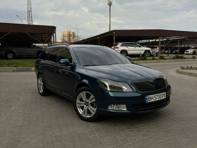 Синій Шкода Октавія, об'ємом двигуна 1.97 л та пробігом 320 тис. км за 8100 $, фото 1 на Automoto.ua