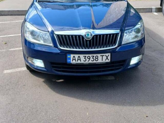 Синий Шкода Октавия, объемом двигателя 1.9 л и пробегом 207 тыс. км за 9700 $, фото 1 на Automoto.ua