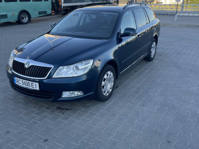 Синій Шкода Октавія, об'ємом двигуна 1.4 л та пробігом 272 тис. км за 6800 $, фото 1 на Automoto.ua