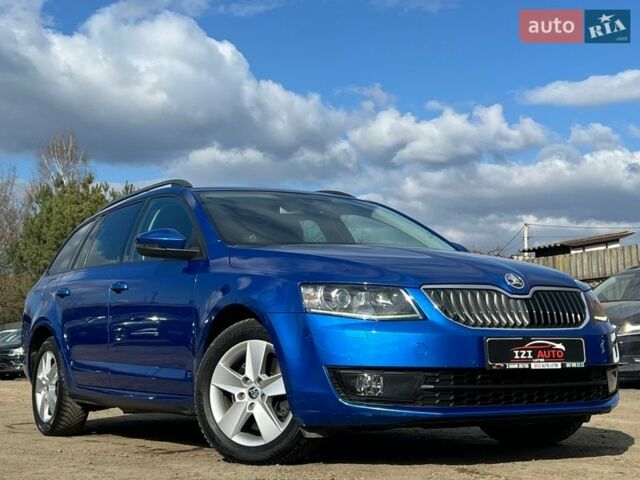 Синий Шкода Октавия, объемом двигателя 1.8 л и пробегом 246 тыс. км за 10999 $, фото 1 на Automoto.ua