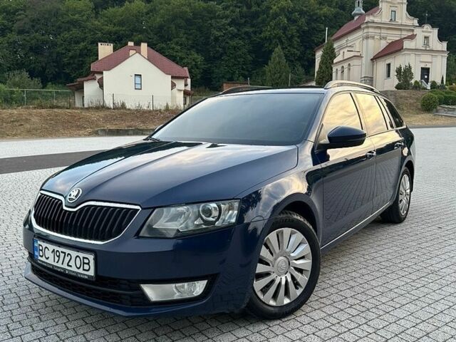 Синий Шкода Октавия, объемом двигателя 1.6 л и пробегом 345 тыс. км за 9299 $, фото 1 на Automoto.ua