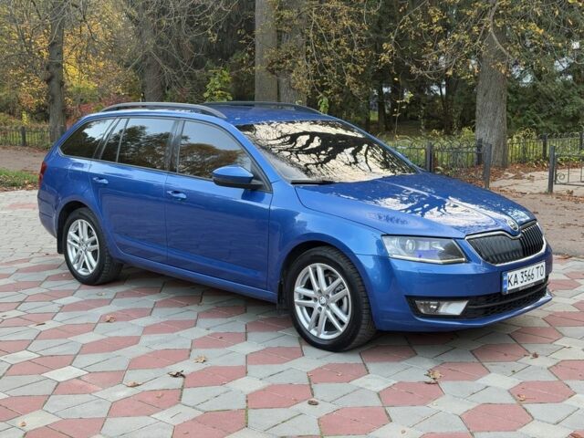 Синий Шкода Октавия, объемом двигателя 1.6 л и пробегом 380 тыс. км за 11292 $, фото 1 на Automoto.ua