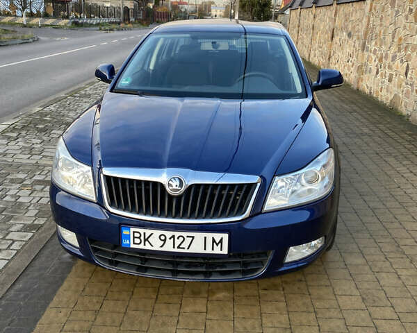 Шкода Октавия 2013 в Костополе на Automoto.ua Синий Шкода Октавия, объемом двигателя 1.6 л и пробегом 187 тыс. км за 9900 $, фото 1 на Automoto.ua