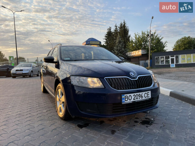Синий Шкода Октавия, объемом двигателя 1.6 л и пробегом 265 тыс. км за 9250 $, фото 1 на Automoto.ua