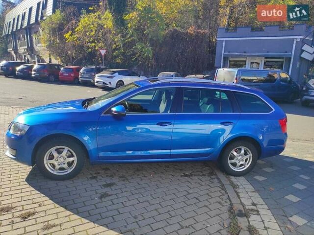 Синий Шкода Октавия, объемом двигателя 1.6 л и пробегом 250 тыс. км за 10500 $, фото 1 на Automoto.ua