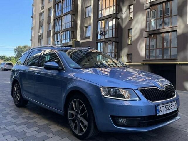 Синий Шкода Октавия, объемом двигателя 1.6 л и пробегом 245 тыс. км за 10000 $, фото 1 на Automoto.ua