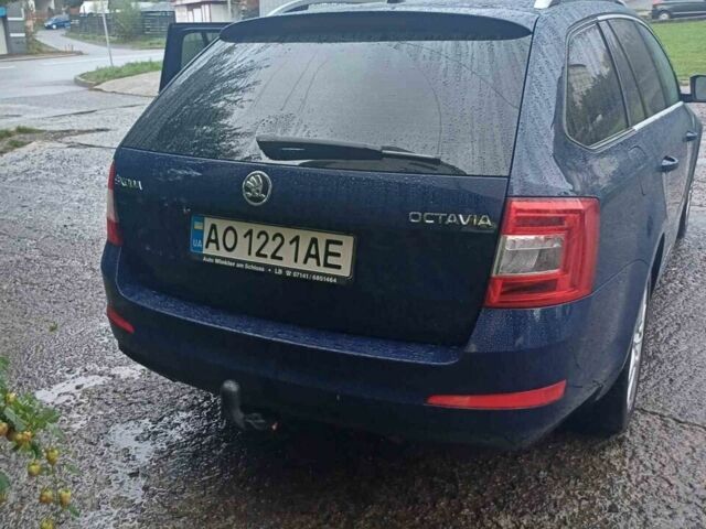 Синій Шкода Октавія, об'ємом двигуна 1.98 л та пробігом 265 тис. км за 10000 $, фото 1 на Automoto.ua