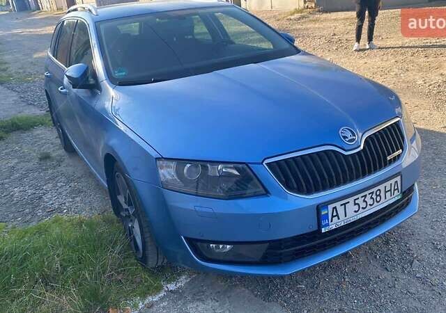 Синий Шкода Октавия, объемом двигателя 1.6 л и пробегом 245 тыс. км за 11500 $, фото 1 на Automoto.ua