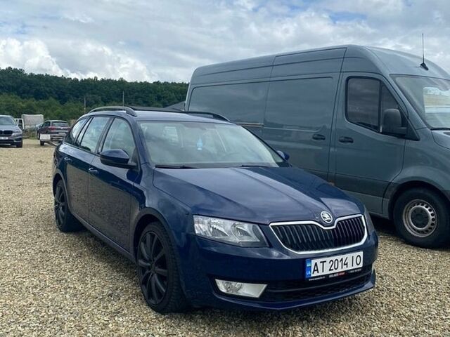 Синий Шкода Октавия, объемом двигателя 1.97 л и пробегом 317 тыс. км за 8850 $, фото 1 на Automoto.ua