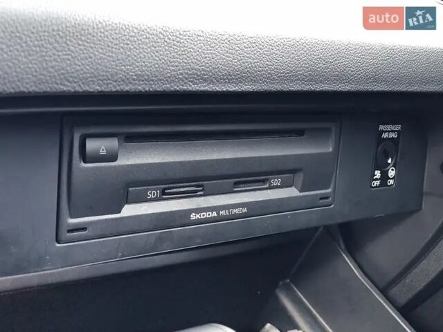 Синий Шкода Октавия, объемом двигателя 1.6 л и пробегом 0 тыс. км за 10399 $, фото 1 на Automoto.ua