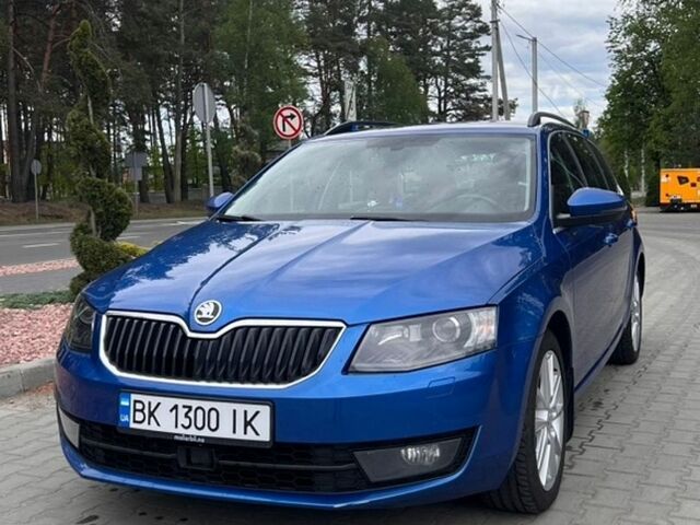 Синий Шкода Октавия, объемом двигателя 1.6 л и пробегом 226 тыс. км за 11900 $, фото 1 на Automoto.ua