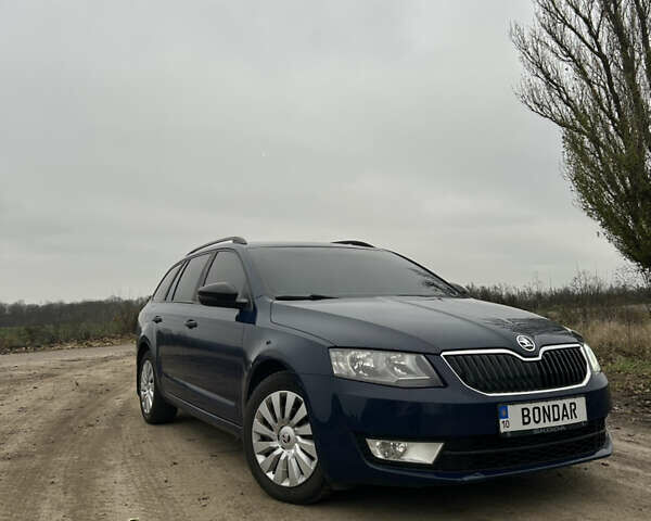 Синий Шкода Октавия, объемом двигателя 1.6 л и пробегом 251 тыс. км за 9000 $, фото 1 на Automoto.ua