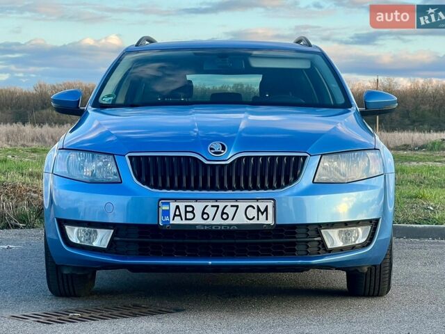 Синій Шкода Октавія, об'ємом двигуна 1.6 л та пробігом 217 тис. км за 10500 $, фото 1 на Automoto.ua