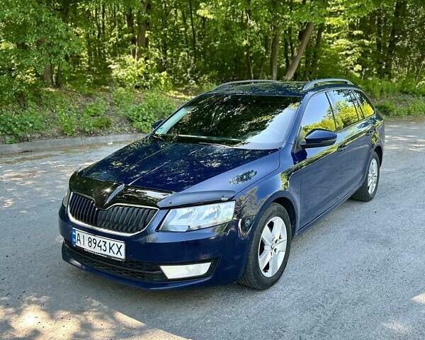Синий Шкода Октавия, объемом двигателя 1.6 л и пробегом 293 тыс. км за 11000 $, фото 1 на Automoto.ua