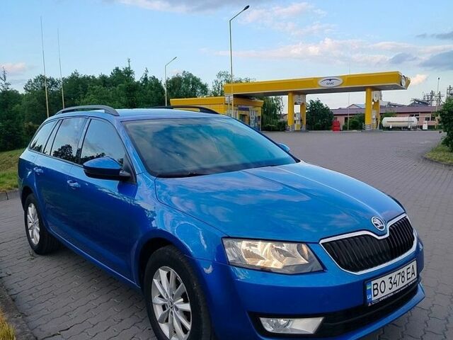 Синий Шкода Октавия, объемом двигателя 1.6 л и пробегом 290 тыс. км за 10600 $, фото 1 на Automoto.ua