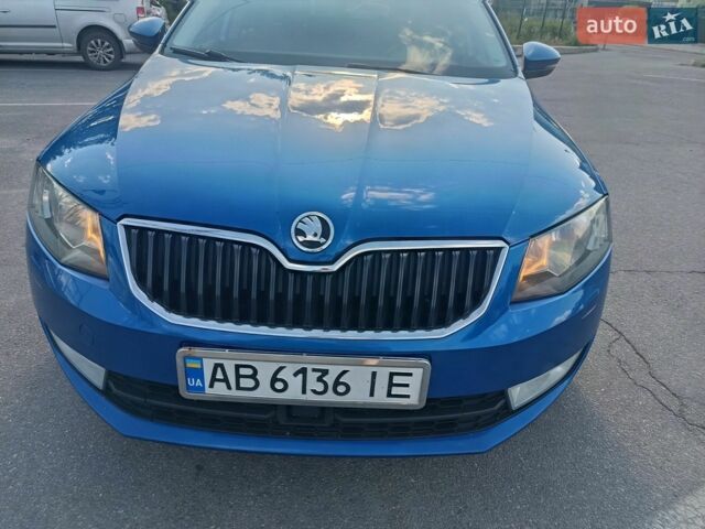 Синій Шкода Октавія, об'ємом двигуна 2 л та пробігом 295 тис. км за 11800 $, фото 1 на Automoto.ua