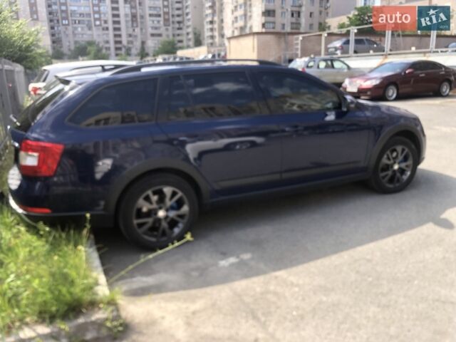 Синий Шкода Октавия, объемом двигателя 1.97 л и пробегом 243 тыс. км за 16100 $, фото 1 на Automoto.ua