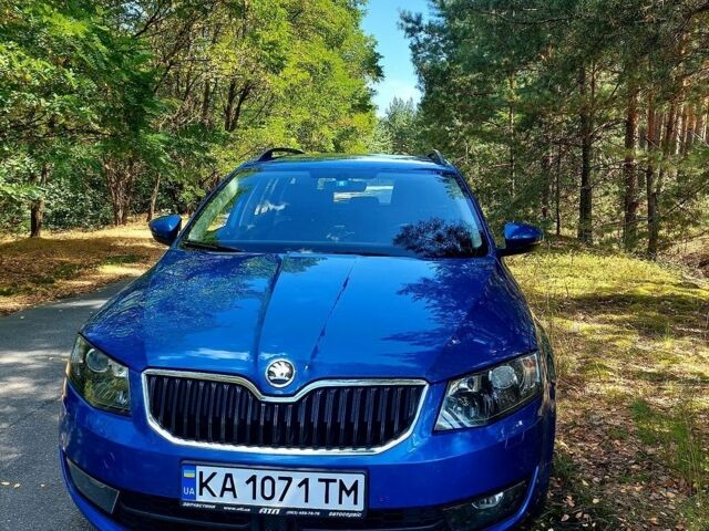 Синий Шкода Октавия, объемом двигателя 2 л и пробегом 248 тыс. км за 14900 $, фото 1 на Automoto.ua