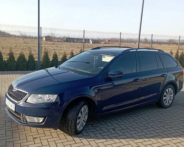 Синий Шкода Октавия, объемом двигателя 1.6 л и пробегом 241 тыс. км за 11300 $, фото 1 на Automoto.ua
