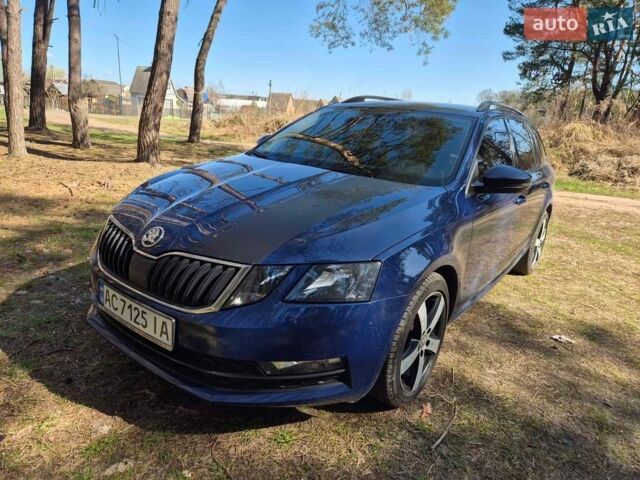 Синий Шкода Октавия, объемом двигателя 1 л и пробегом 165 тыс. км за 14300 $, фото 1 на Automoto.ua