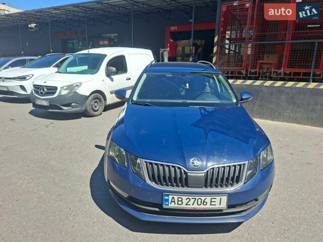 Синий Шкода Октавия, объемом двигателя 1.98 л и пробегом 253 тыс. км за 16500 $, фото 1 на Automoto.ua