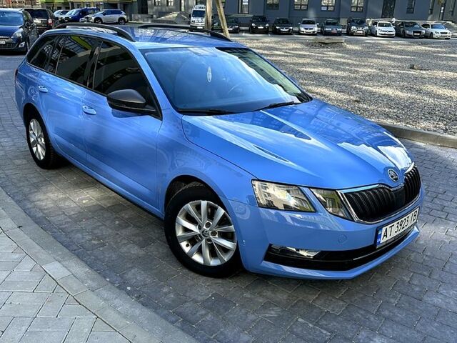 Синій Шкода Октавія, об'ємом двигуна 2 л та пробігом 330 тис. км за 12850 $, фото 1 на Automoto.ua