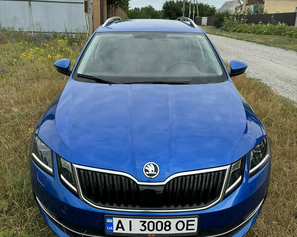 Синій Шкода Октавія, об'ємом двигуна 1.6 л та пробігом 230 тис. км за 14100 $, фото 1 на Automoto.ua