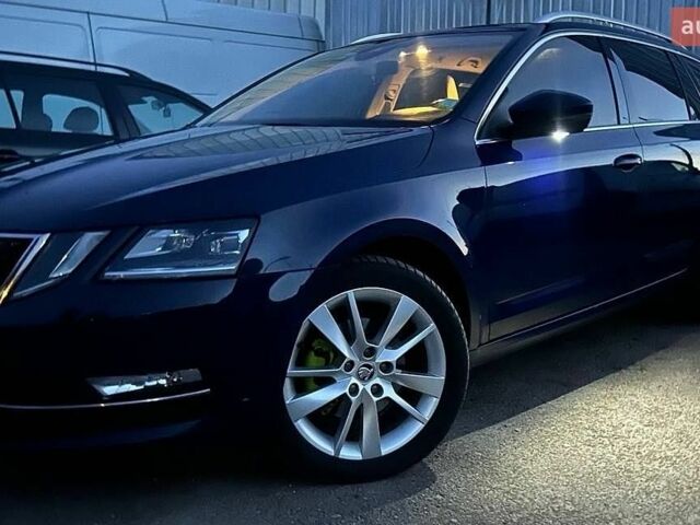 Синий Шкода Октавия, объемом двигателя 1.97 л и пробегом 226 тыс. км за 15600 $, фото 1 на Automoto.ua