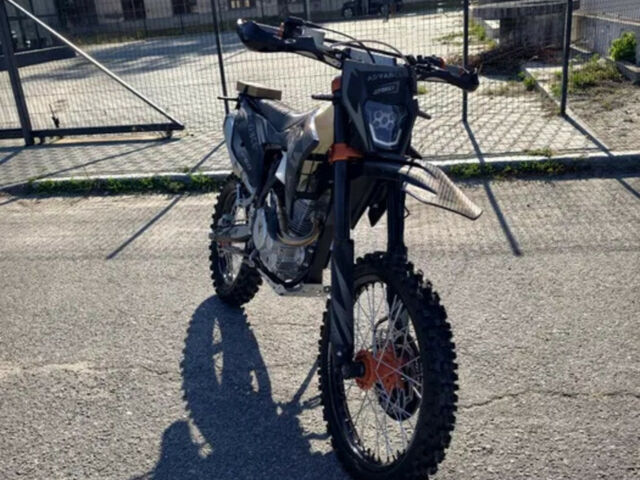 Синий Шкода Октавия, объемом двигателя 1.97 л и пробегом 261 тыс. км за 15500 $, фото 1 на Automoto.ua