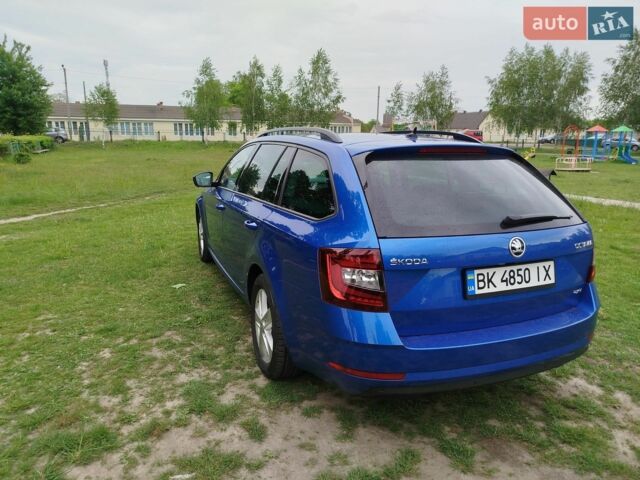 Синий Шкода Октавия, объемом двигателя 1.97 л и пробегом 215 тыс. км за 19600 $, фото 1 на Automoto.ua