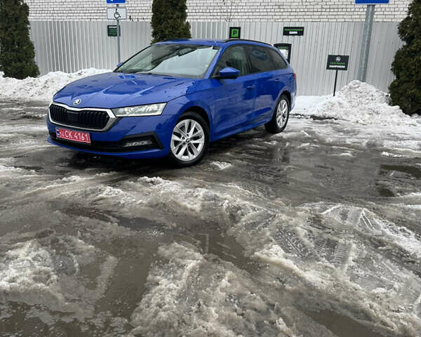 Синий Шкода Октавия, объемом двигателя 0 л и пробегом 207 тыс. км за 20200 $, фото 1 на Automoto.ua
