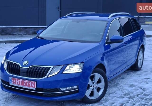 Синий Шкода Октавия, объемом двигателя 1.97 л и пробегом 200 тыс. км за 15899 $, фото 1 на Automoto.ua