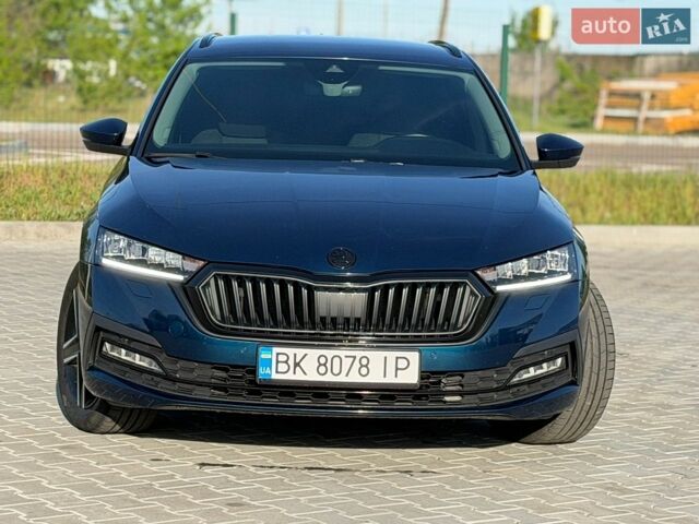 Синий Шкода Октавия, объемом двигателя 1.97 л и пробегом 244 тыс. км за 19500 $, фото 1 на Automoto.ua