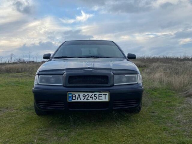 Синий Шкода Октавия, объемом двигателя 1.8 л и пробегом 200 тыс. км за 3500 $, фото 1 на Automoto.ua