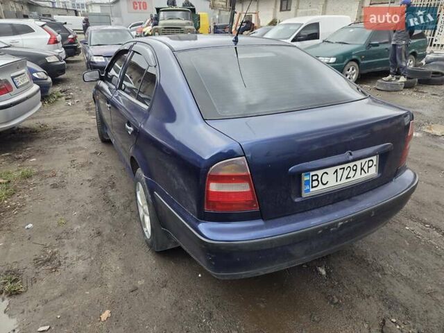 Синий Шкода Октавия, объемом двигателя 1.8 л и пробегом 445 тыс. км за 2800 $, фото 1 на Automoto.ua