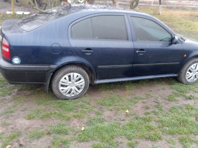 Синий Шкода Октавия, объемом двигателя 0 л и пробегом 400 тыс. км за 2400 $, фото 1 на Automoto.ua