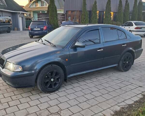 Синій Шкода Октавія, об'ємом двигуна 1.9 л та пробігом 398 тис. км за 3350 $, фото 1 на Automoto.ua