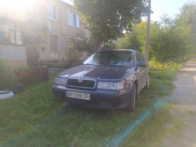 Синий Шкода Октавия, объемом двигателя 1.6 л и пробегом 300 тыс. км за 2300 $, фото 1 на Automoto.ua